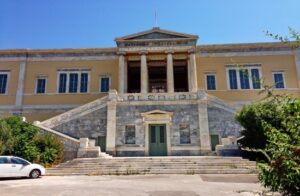 Làm thế nào để đăng ký vào 1 trường đại học ở Hy Lạp năm 2019